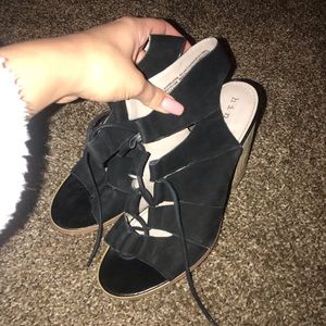 Hinge Black Heel Sandals